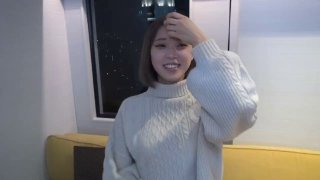 【黄先生探花】性感大奶纹身妹，椅子上退下内裤特写摸逼后入抽插操哭